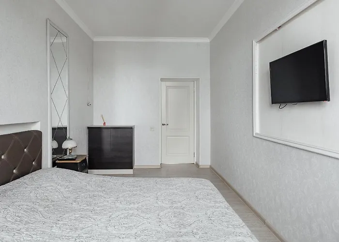 Apartman New 2 Bedrooms On Deribasovskay Str