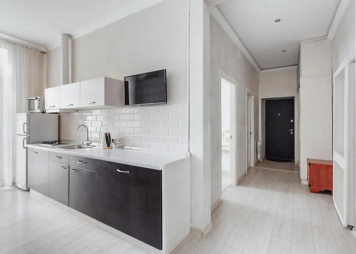 New 2 Bedrooms On Deribasovskay Str Apartman *